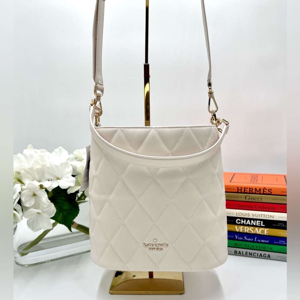 NWT Kate Spade Convertible Bucket Bag White Quilted Leather